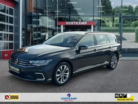 Used VOLKSWAGEN PASSAT Hybrid 2021 Ad 