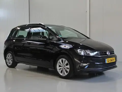 Used VOLKSWAGEN GOLF Petrol 2019 Ad 