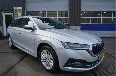 Used SKODA OCTAVIA Hybrid 2021 Ad 