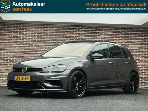 Used VOLKSWAGEN GOLF Petrol 2017 Ad 