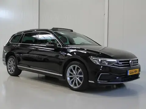 Used VOLKSWAGEN PASSAT Hybrid 2023 Ad 