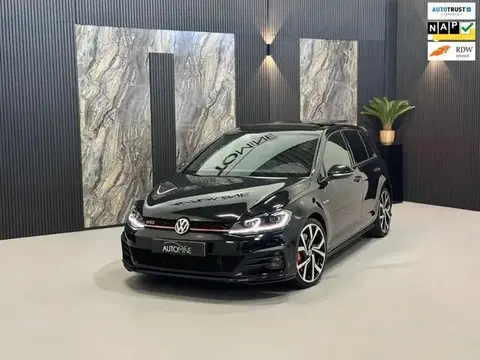 Used VOLKSWAGEN GOLF Petrol 2018 Ad 