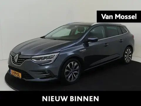 Used RENAULT MEGANE Hybrid 2021 Ad 