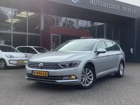 Used VOLKSWAGEN PASSAT Petrol 2018 Ad 