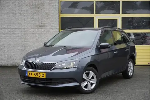 Used SKODA FABIA Petrol 2018 Ad 