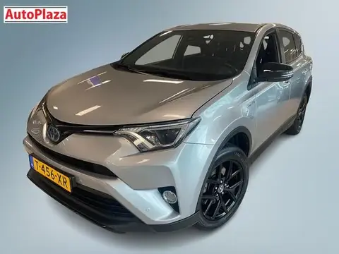 Used TOYOTA RAV4 Hybrid 2018 Ad 