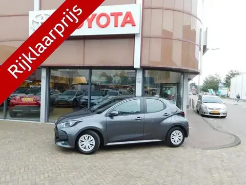 Used TOYOTA YARIS Hybrid 2022 Ad 