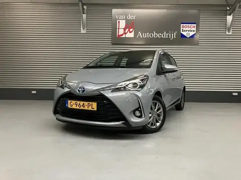 Used TOYOTA YARIS Hybrid 2018 Ad 