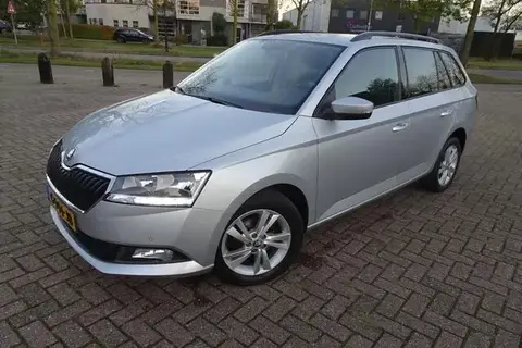 Used SKODA FABIA Petrol 2019 Ad 