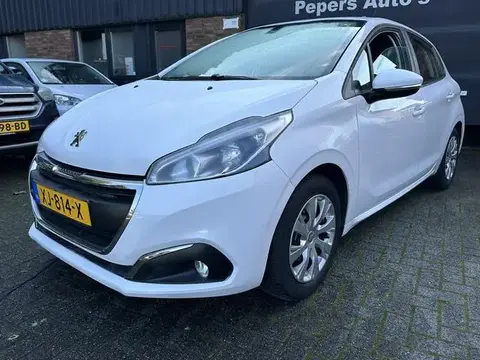 Used PEUGEOT 208 Petrol 2017 Ad 