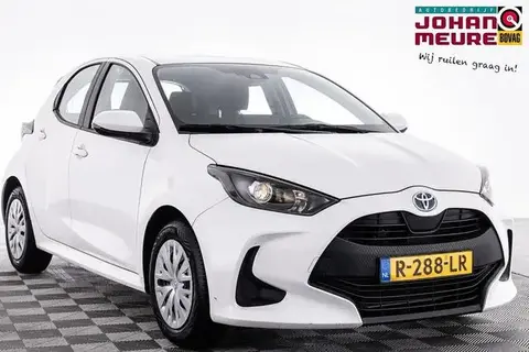 Used TOYOTA YARIS Hybrid 2022 Ad 