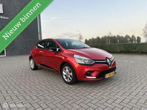 Used RENAULT CLIO Petrol 2018 Ad 