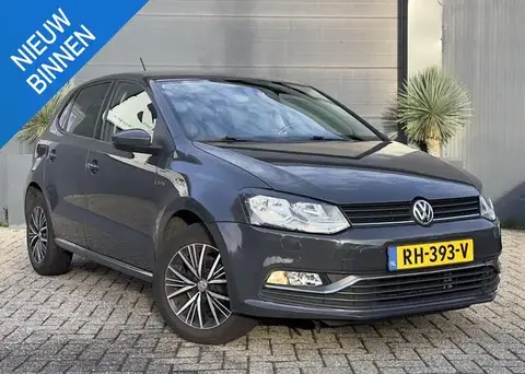 Used VOLKSWAGEN POLO Petrol 2015 Ad 