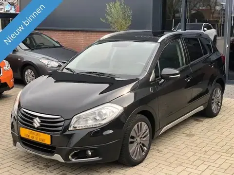 Used SUZUKI SX4 Petrol 2015 Ad 