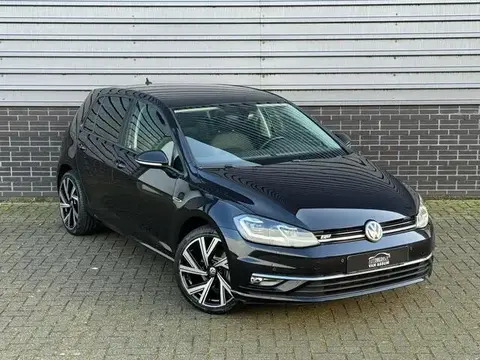 Used VOLKSWAGEN GOLF Petrol 2018 Ad 