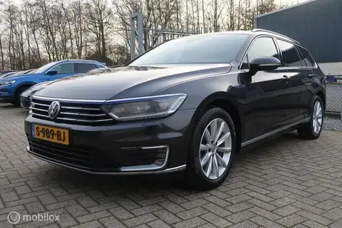 Used VOLKSWAGEN PASSAT Hybrid 2017 Ad 