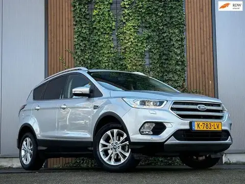 Annonce FORD KUGA Essence 2019 d'occasion 