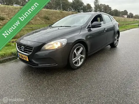 Annonce VOLVO V40 Essence 2015 d'occasion 