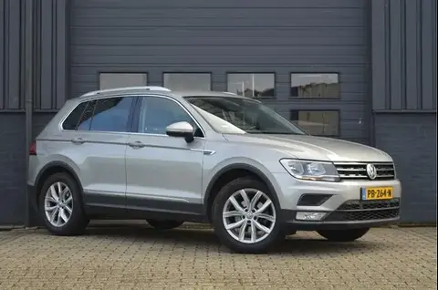 Used VOLKSWAGEN TIGUAN Petrol 2017 Ad 