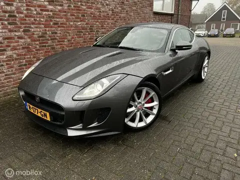 Annonce JAGUAR F-TYPE Essence 2015 d'occasion 