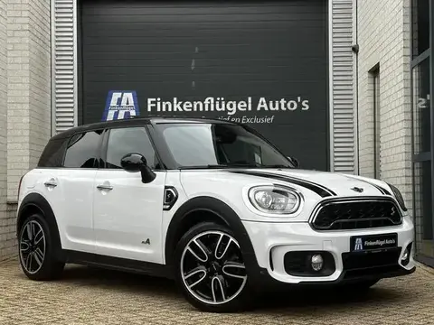 Annonce MINI COUNTRYMAN Essence 2017 d'occasion 