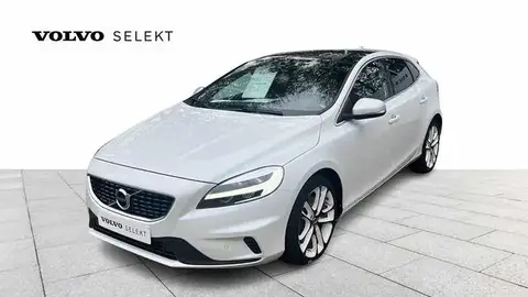 Annonce VOLVO V40 Essence 2019 d'occasion 