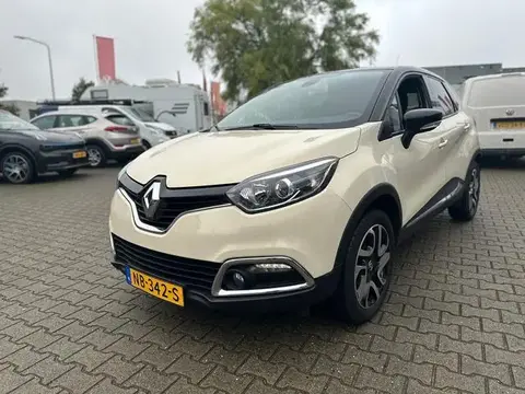 Annonce RENAULT CAPTUR Essence 2016 d'occasion 