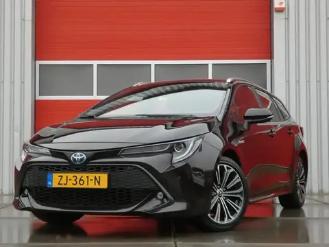 Used TOYOTA COROLLA Hybrid 2019 Ad 