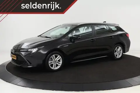 Used TOYOTA COROLLA Hybrid 2021 Ad 