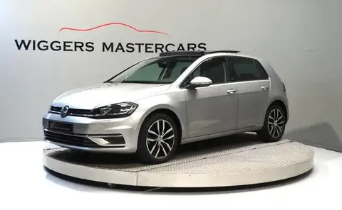 Used VOLKSWAGEN GOLF Petrol 2017 Ad 