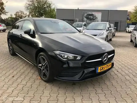 Used MERCEDES-BENZ CLASSE CLA Hybrid 2021 Ad 