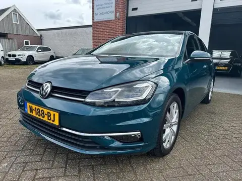 Used VOLKSWAGEN GOLF Petrol 2017 Ad 