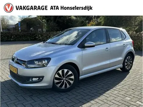 Used VOLKSWAGEN POLO Petrol 2016 Ad 