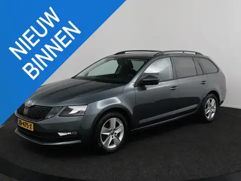 Used SKODA OCTAVIA Petrol 2018 Ad 