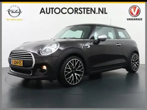 Used MINI ONE Petrol 2017 Ad 