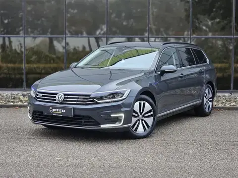 Used VOLKSWAGEN PASSAT Hybrid 2018 Ad 