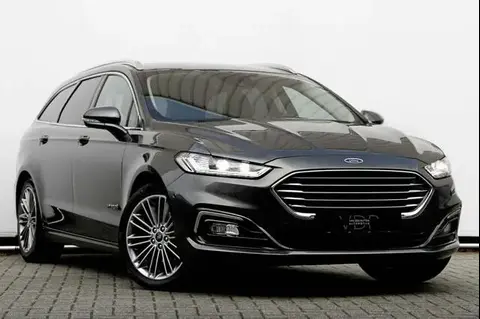 Used FORD MONDEO Hybrid 2019 Ad 