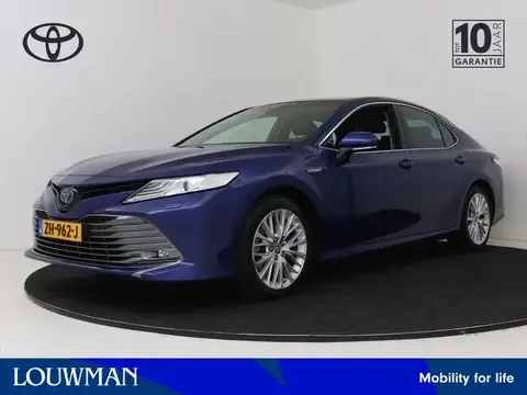 Used TOYOTA CAMRY Hybrid 2019 Ad 