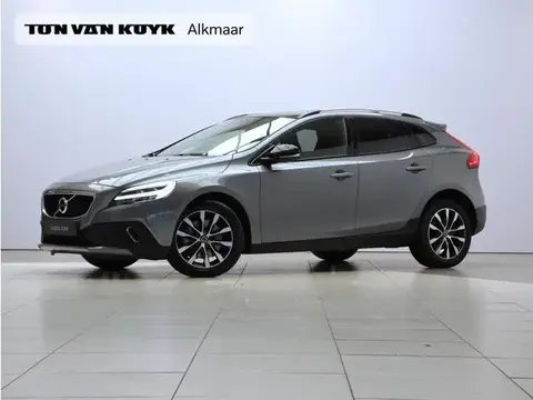 Used VOLVO V40 Petrol 2018 Ad 