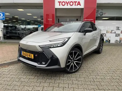 Used TOYOTA C-HR Hybrid 2023 Ad 