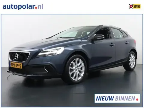 Annonce VOLVO V40 Essence 2019 d'occasion 