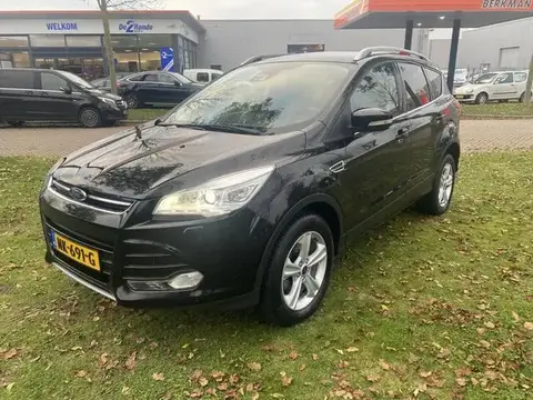 Used FORD KUGA Petrol 2016 Ad 