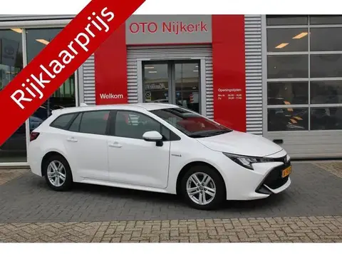 Used TOYOTA COROLLA Hybrid 2021 Ad 