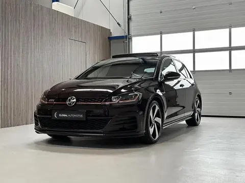 Used VOLKSWAGEN GOLF Petrol 2018 Ad 