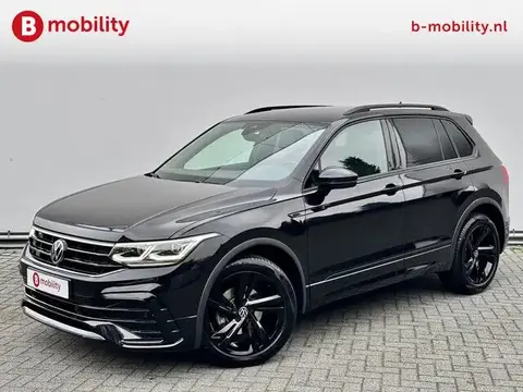 Used VOLKSWAGEN TIGUAN Petrol 2023 Ad 