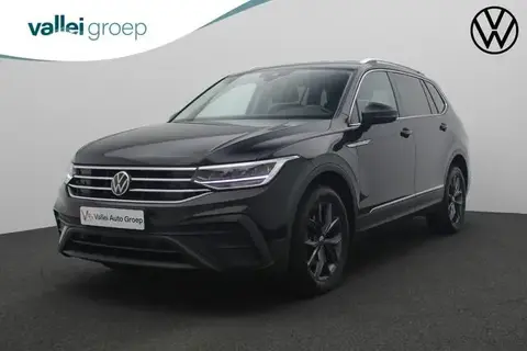 Used VOLKSWAGEN TIGUAN Petrol 2023 Ad 