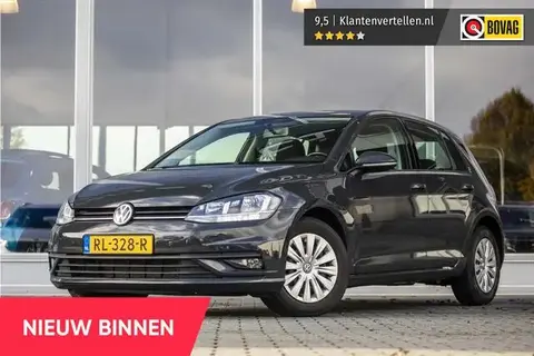 Used VOLKSWAGEN GOLF Petrol 2018 Ad 