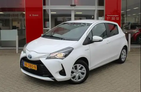 Used TOYOTA YARIS Hybrid 2018 Ad 