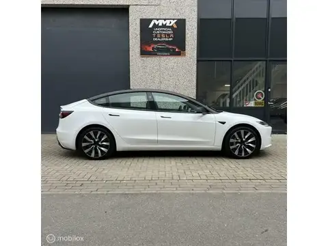 Used TESLA MODEL 3 Electric 2023 Ad 