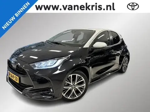 Used TOYOTA YARIS Hybrid 2021 Ad 